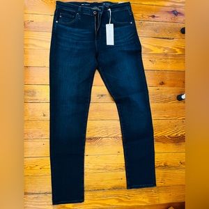 AG PRIMA cigarette leg jeans.  Size 30R.  NWT